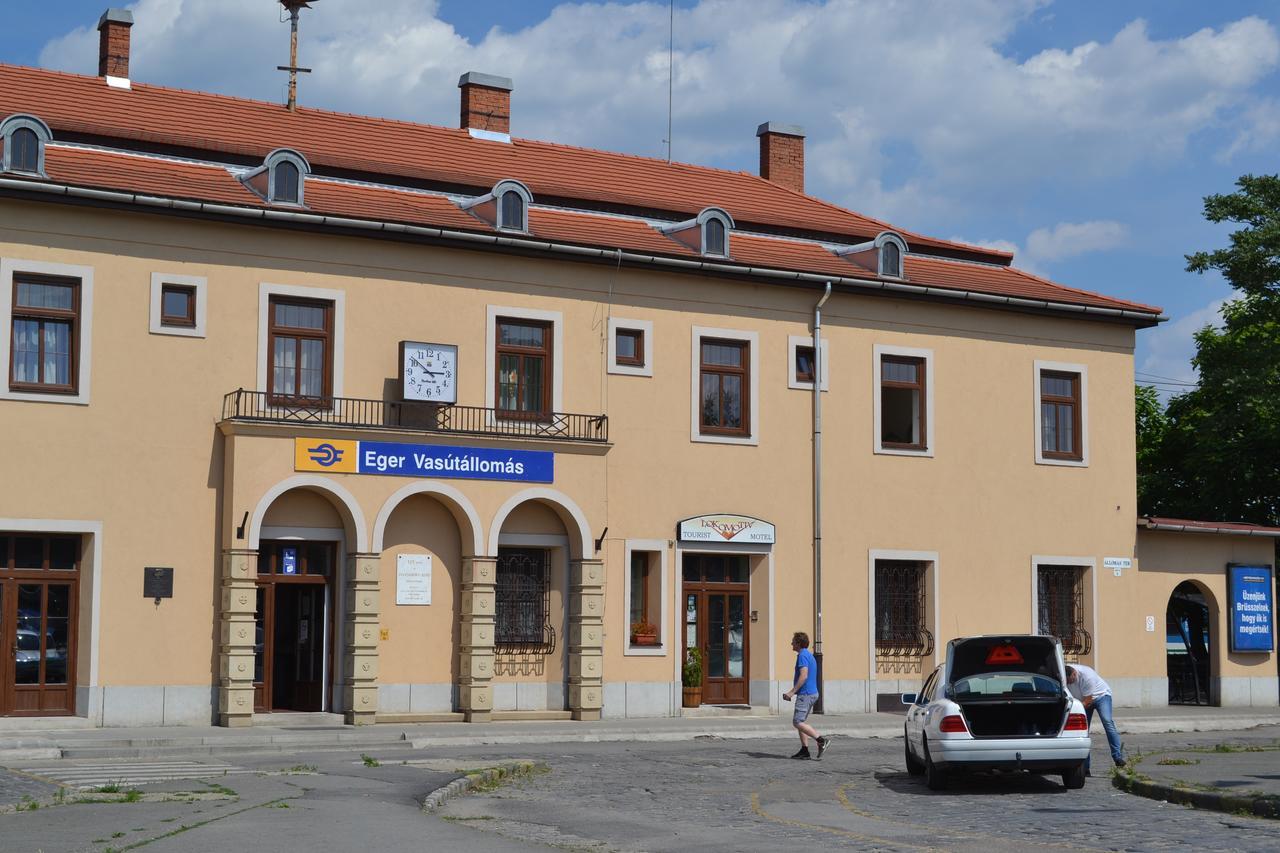 Lokomotiv Motel Eger Kültér fotó